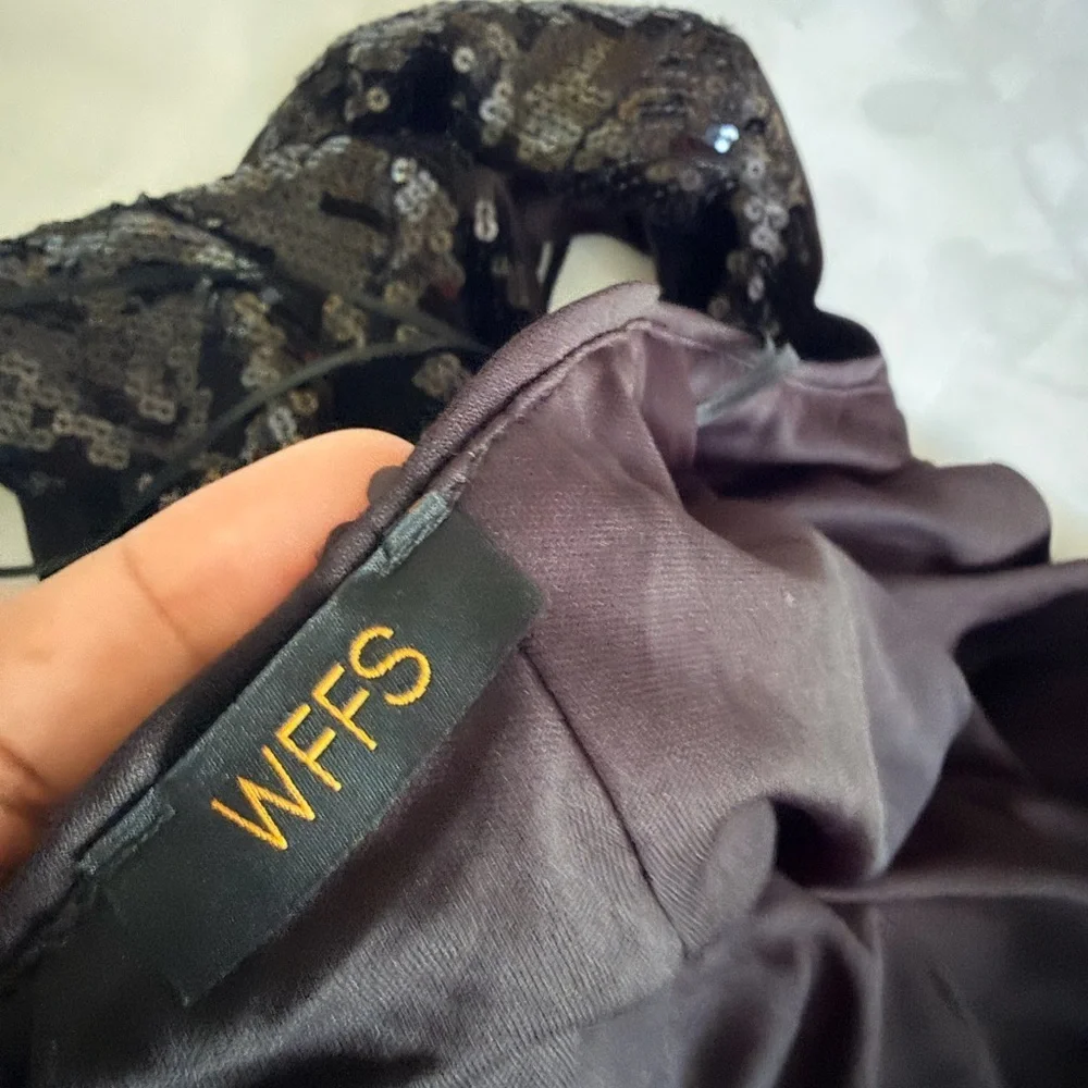 Black Sequin Cutout Maxi Dress evening holiday gown classy event medium backless - Picture 8 of 8